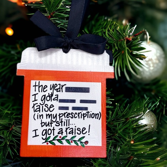 🎄🤣 2024 Handmade Prescription Bottle Christmas Ornament - Limited Edition!🎄🤣 - Picture 6 of 7